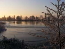 Eis auf dem Lüsewitzer See (c) FRank Koebsch