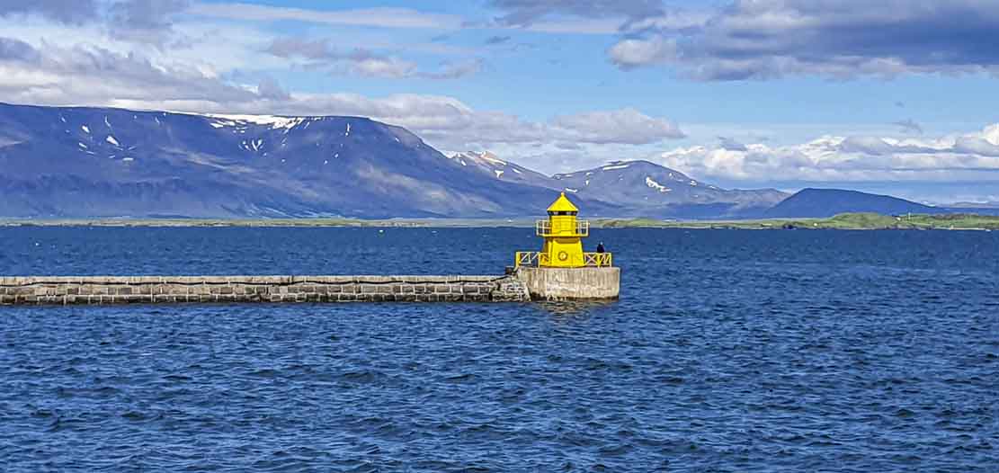 Ausfahrt des Stadt- und Fischereihafens von Reykjavik (c) Frank Koebsch (2)